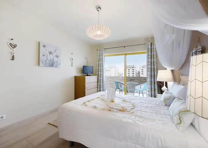 Karol Vaz ポルティマン